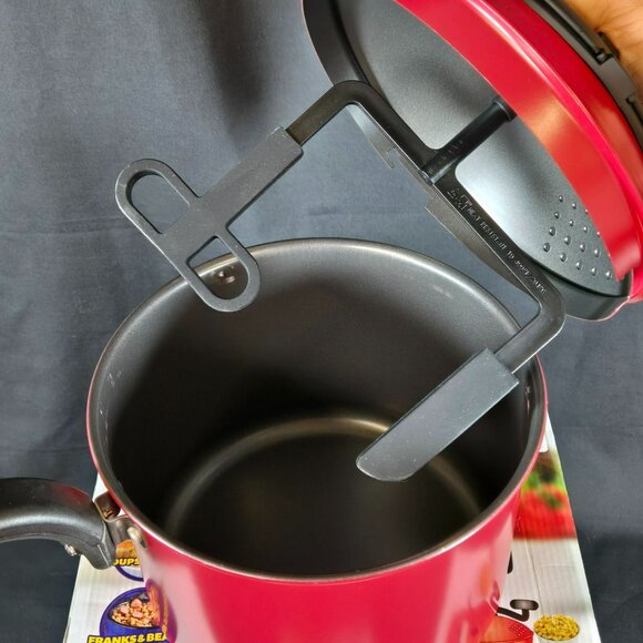 Mac Magic Pasta One Pot Cooking Built-in Strainer 4 Qt MacMagic As Seen on TV - Picture 4 of 10